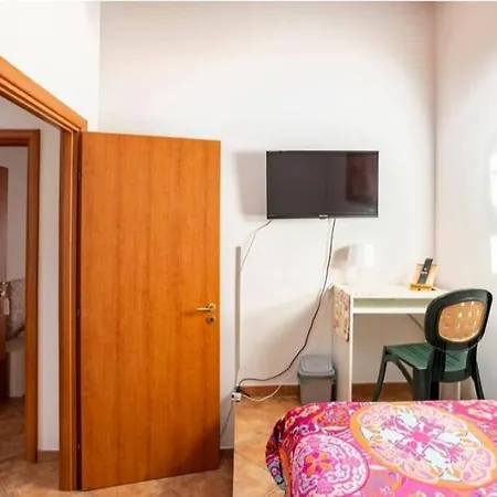 Indipendenza 2 Apartment