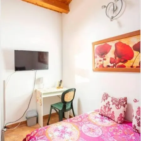 Indipendenza 2 Apartment