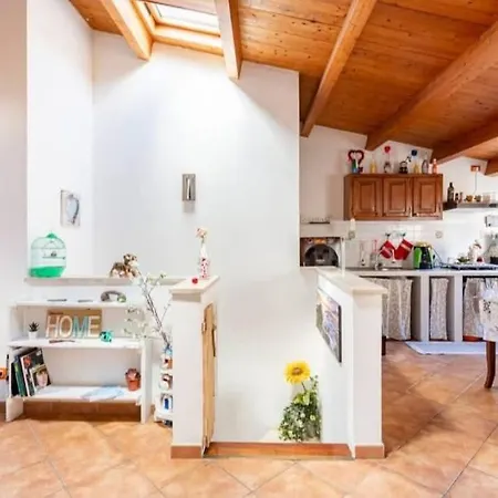 Indipendenza 2 Lejlighed