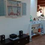 Indipendenza 2 Apartment *