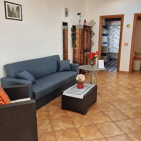 Indipendenza 2 Lejlighed *